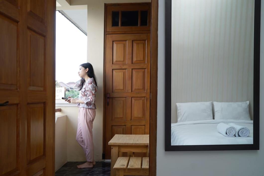 Omah Sastro 2 Hotel Yogyakarta Eksteriør billede